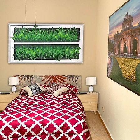 Bed and Breakfast Sol Montera & Parking Tph Madryt Zewnętrze zdjęcie