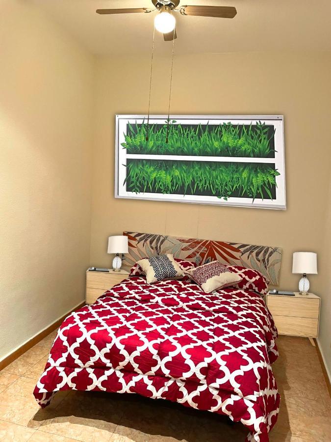 Bed and Breakfast Sol Montera & Parking Tph Madryt Zewnętrze zdjęcie