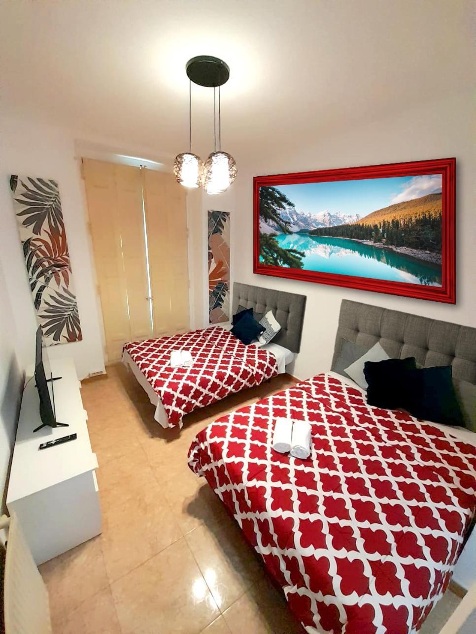Bed and Breakfast Sol Montera & Parking Tph Madryt Zewnętrze zdjęcie